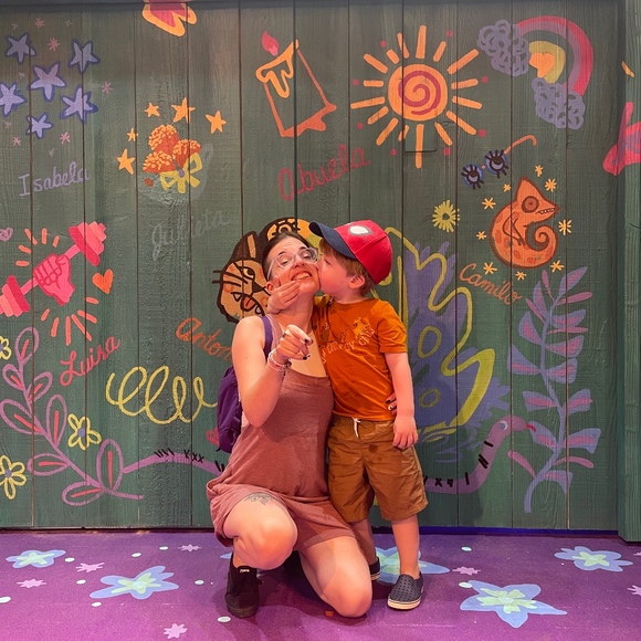 Meet your Posher, Keshia - Picture 1 of 1